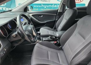 Hyundai i30 1.6-spotř.5l/100km-TOP STAV - 4
