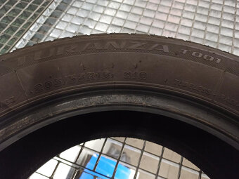 205/55R16 91Q Bridgestone Turanza T001 - 4
