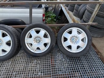 ALU KOLA VOLKSWAGEN R16 5X100 6.5J ET42 STŘED 57.1 MM - 4