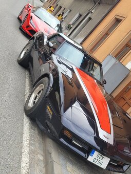 Chevrolet corvette c3 - 4