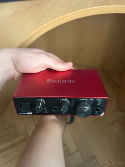 Rode NT1 + Focusrite Scarlet - 4