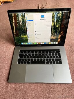 MacBook Pro 2018 - 15inch, 2TB úložiště - 4
