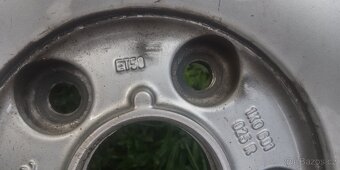 VW Al-kola+gumy 16". - 4