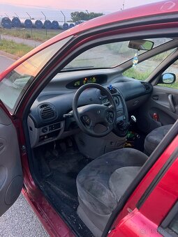 Citroen xsara Picasso 1.8i 85kw - 4
