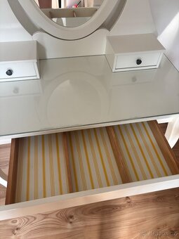 Toaletní stolek HEMNES - 4