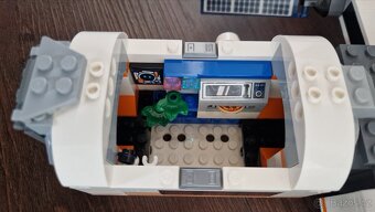 LEGO City 60227 Měsíční vesmírná stanice - 4