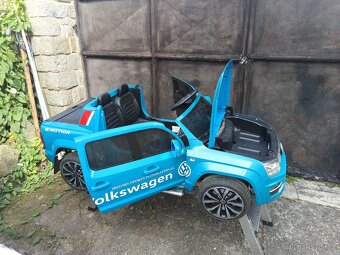Dětské auto na 12V zn.Volswagen Amarok. - 4