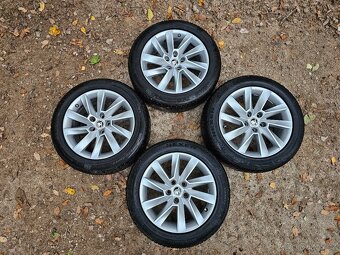Zimní sada originálních Alu disků Škoda STRATOS –7Jx17“ - 4