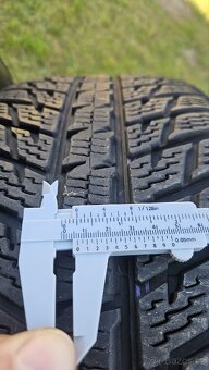 Zimní kola Nokian 235/60/R18 - 4