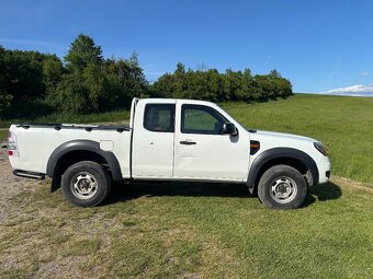 Ford Ranger 2,5 - 4