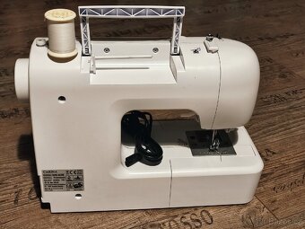 Šicí stroj Carina professional - 4