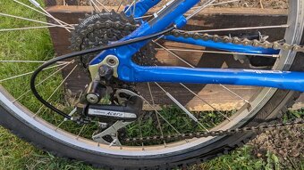 pells Razzer, vel. 24 - 4