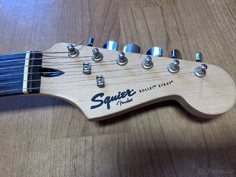 Elektrická kytara Squier Bullet strat - 4