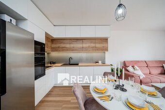 Prodej novostavby útulného rodinného domu o velikosti 4+KK i - 4