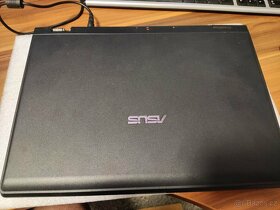 Notebook ASUS B80A-4G019E --- funkční - 4