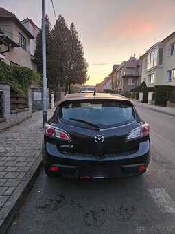 Mazda 3 - 4