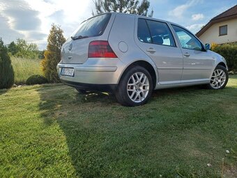 VW Golf 4 - 4
