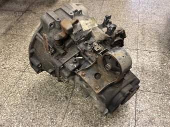 Motor + převodovka Nissan 1.8i QG18. - 4