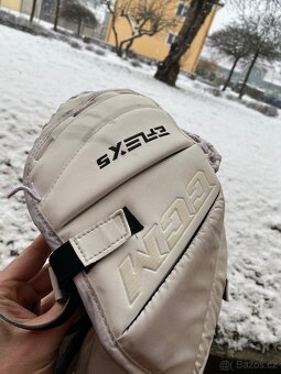 Lapačka a vyrážečka CCM - 4