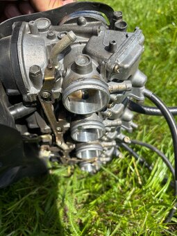 Karburatory na Yamaha R1 98-01 - 4