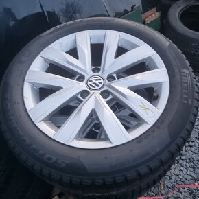 VW Passat B8 Škoda Superb 3 215/55/17 4ks - 4