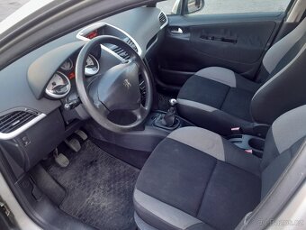Peugeot 207 - 4