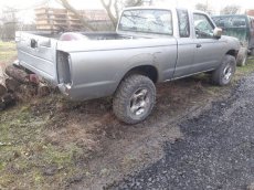 NISSAN NAVARA DÍLY D22 KING-CAB DOUBLE-CAB 2.5dci OD roku 01 - 4