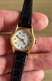 Dámské hodinky Casio LTP 1154P - 4