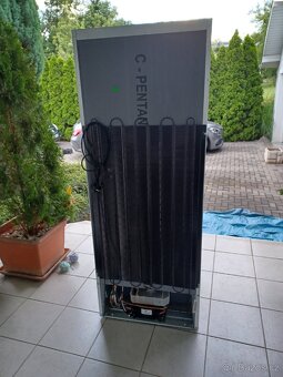 Prodám ledničku Whirlpool s mrazákem. - 4