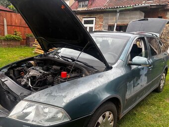 Dobrý den Prodám Octavii 2 2.0tdi - 4
