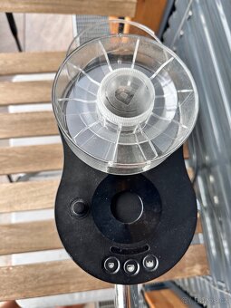 Prodám kávovar coffeeB Globe - 4