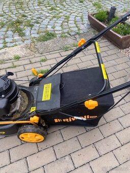 Prodáme sekačku a rotavator - 4