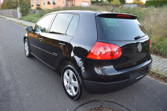 VW Golf 5 1.4 TSi UNITED, 90kW, SERVISKA, 5 dveří, rok 2008 - 4