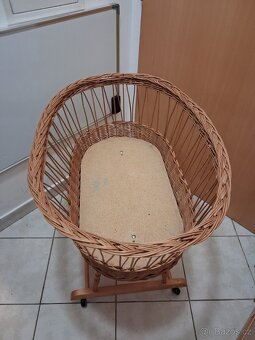 Proutěný košík na miminko (Mojžíšův koš) - 4