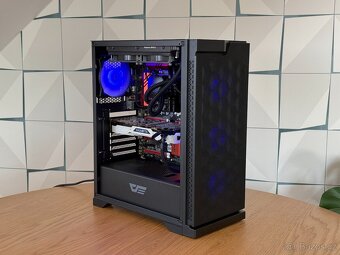 Herní PC i7-4790K, 16GB RAM, 3TB HDD + 250GB SSD, GTX 1080Ti - 4