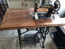 Šlapací šicí stroj Wettina Familiae 1888 - 4