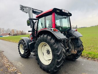 Valtra N123 + Quicke - 4
