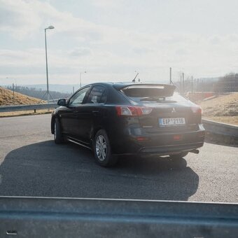 2009 Mithubishi lancer 1.8 - 4