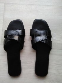 Krásné letní pantofle - 4