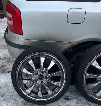 Alu kola 235/35/RS19 rozteč 5x120 - 4