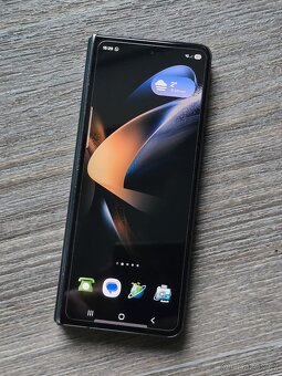 Samsung Fold 4 - 4