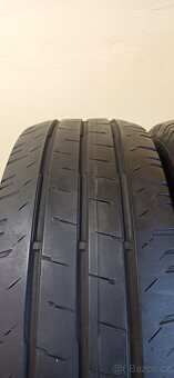 Continental 215/60 R17C 109/107T 104H 5,5mm+ - 4