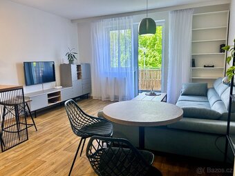 Prodej bytu 2+kk 57 m² balkón + parkovací stání - 4