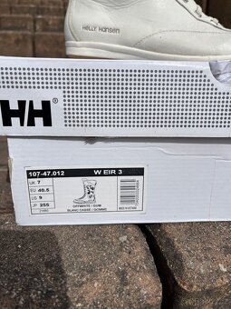 Bílé vysoké kozačky Helly Hansen - 4
