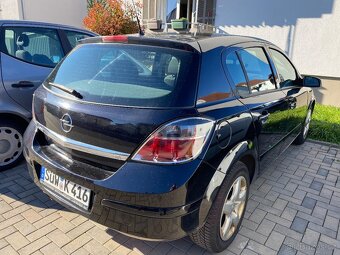 Opel Astra H 1.8 automat - 4