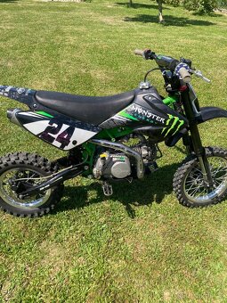 Pitbike Stomp z 3 - 4