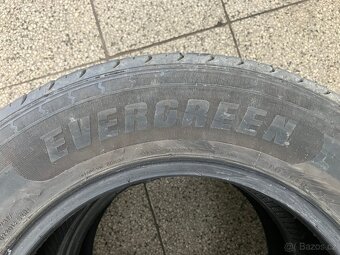 195/70R15C Evergreen ES88 - 4
