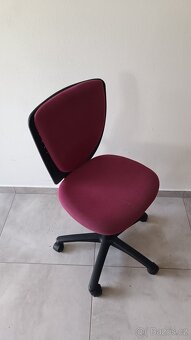 Dětská židle k pracovnímu stolu - 4