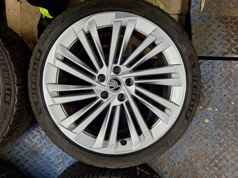 Prodam origo alu kola skoda superb IV Veritate 5x112 r19 - 4