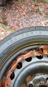 zimní kola 2x opel corsa 155x70x13 - 4